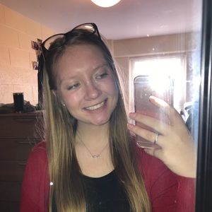 Meet your Posher, Amanda